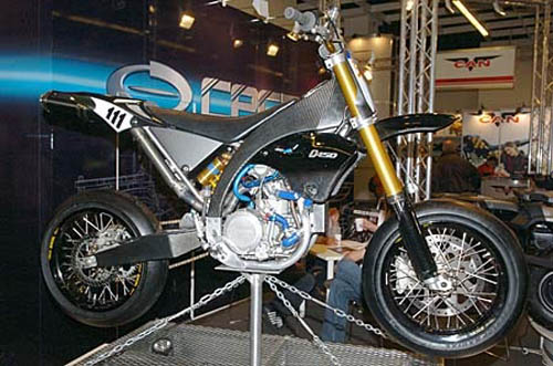 Мотоцикл Synergy Q450
