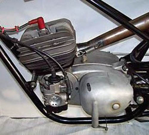 Мотоцикл Guazzoni Sportiva 1960 года с золотниковым клапаном