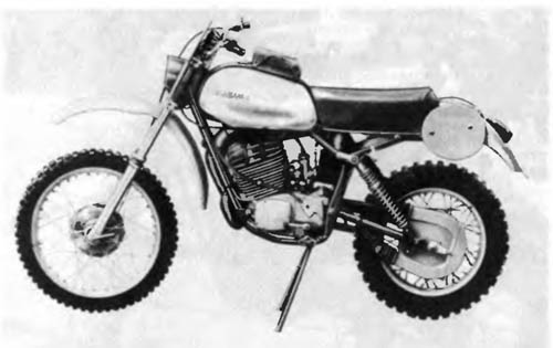 Мотоцикл «Ява 551» с одноцилиндровым двигателем