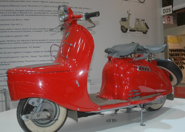 Скутер Peugeot 1957 года